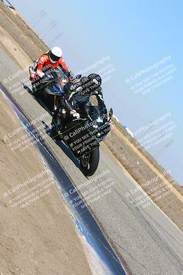 media/Mar-07-2022-Fun Track Dayz (Mon) [[9cc4a7dca7]]/Novice Group/145pm (Grapevine)/